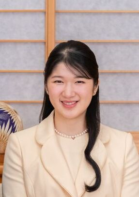 高市早苗政府正在推动修改《皇室典范》。海外新鲜事 日本内阁已于2026年6月30