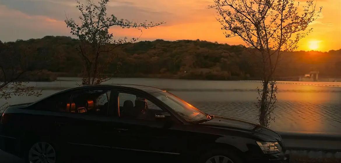 黑暗荣耀｜什么破晚霞，还美成这样，被北京今天的火烧云刷屏了🌄 ​​​