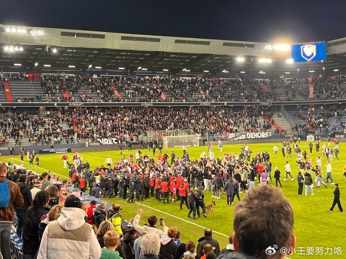 周五 法乙看法006  波城 vs 蒙彼利埃两队实力差距和状态区别还是较为明显的