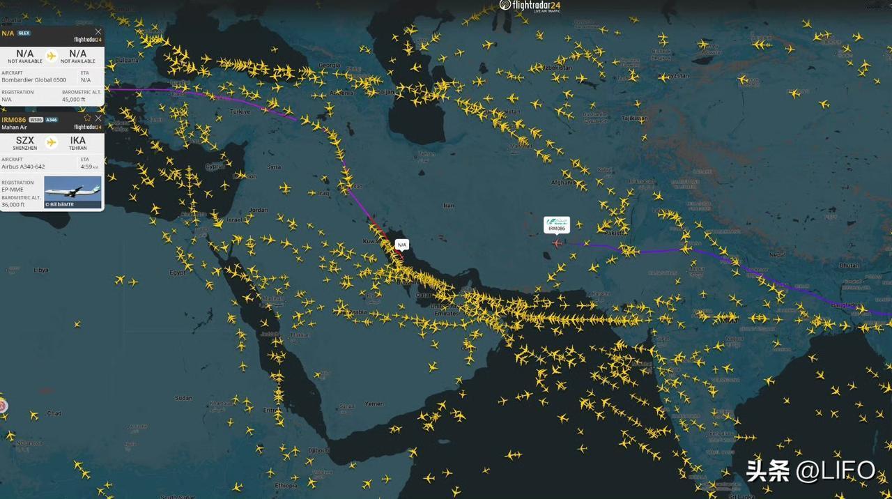 以下是一些相互矛盾的迹象：美英从驻中东基地执行撤离航班； 没有为轰炸机穿越地中海
