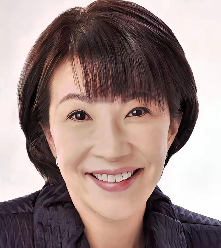 高市早苗错误的涉台言论给日本目前带来什么影响？

1、高市早苗在日本的支持率不断