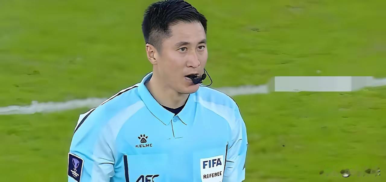 国足的颜面怕是也只剩下卡牌大师马宁了。

不得不说，最近几年能代表中国足球在世界