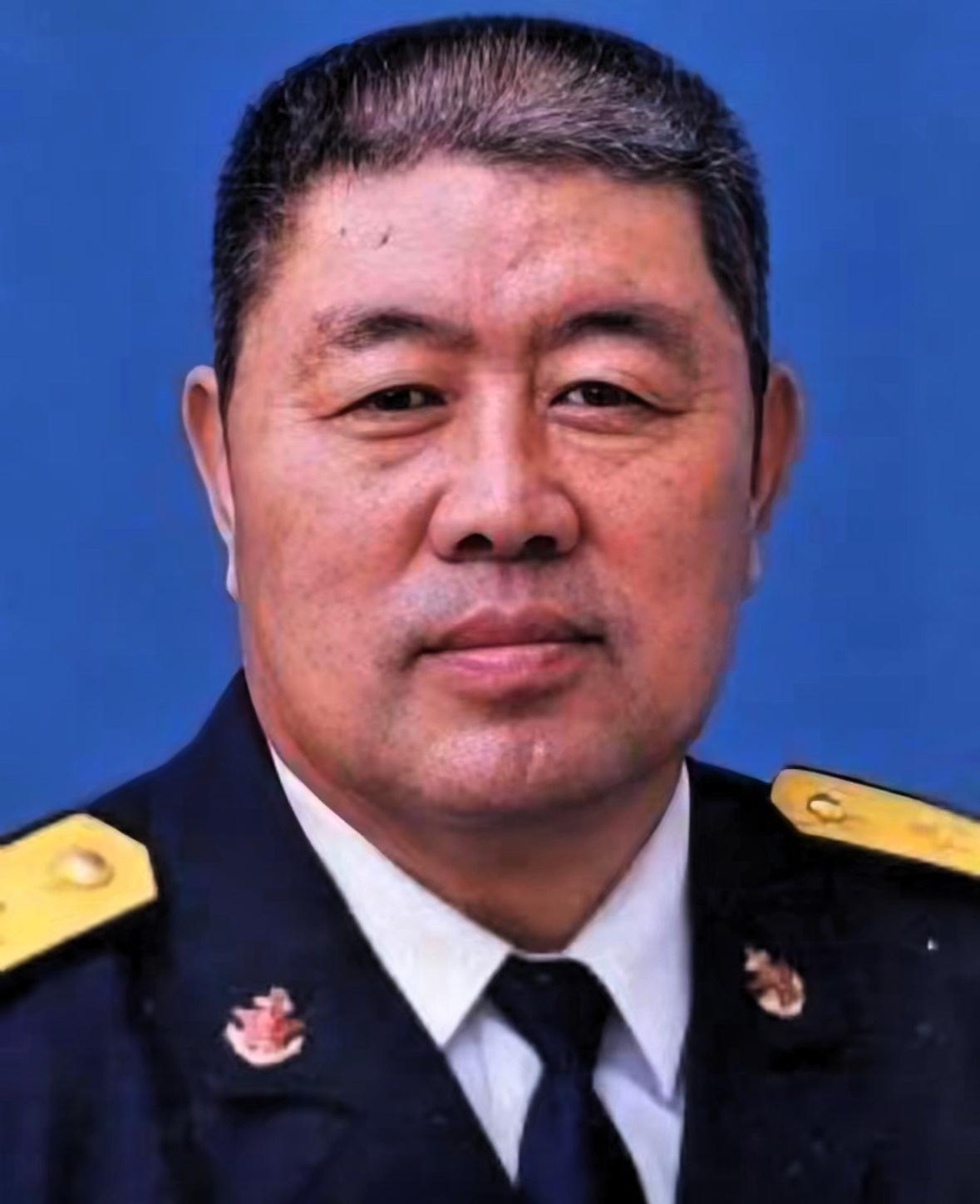 南海舰队司令员王永国离世了
他在任期间，扎根海防默默奉献，这辈子有两件大事，足以