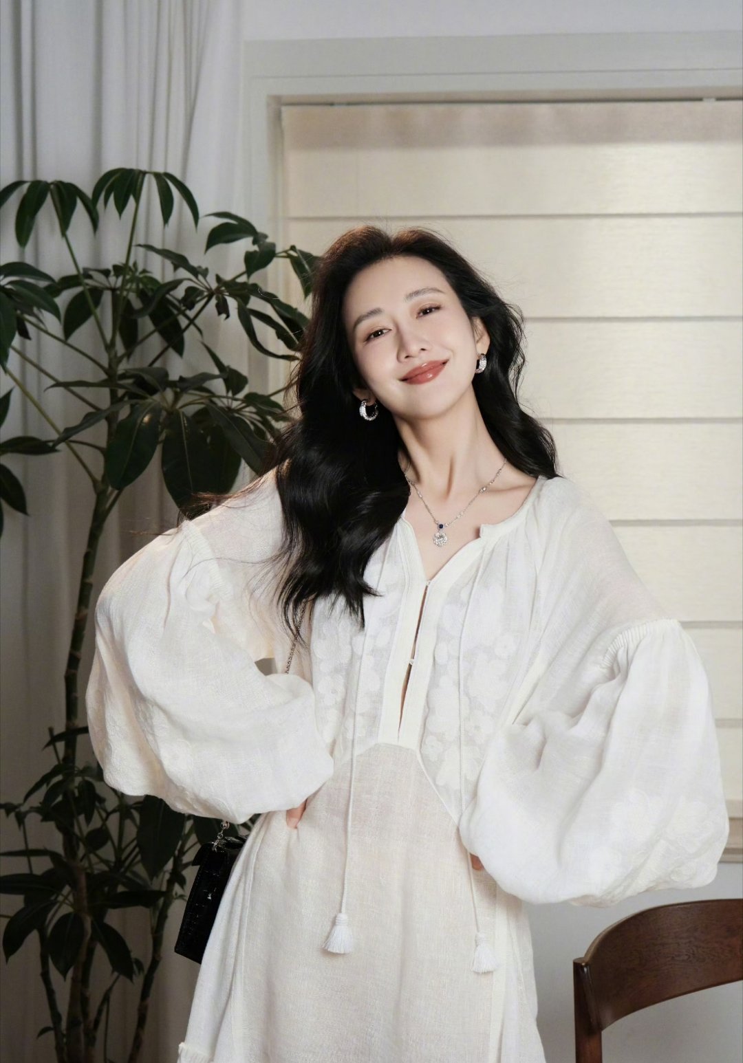 王鸥扑面而来的春天气息姐姐你比春天还要温暖美丽呀