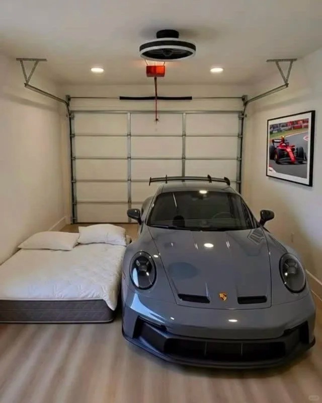 早上好，卧室长这样的话，你愿意吗？车东车西