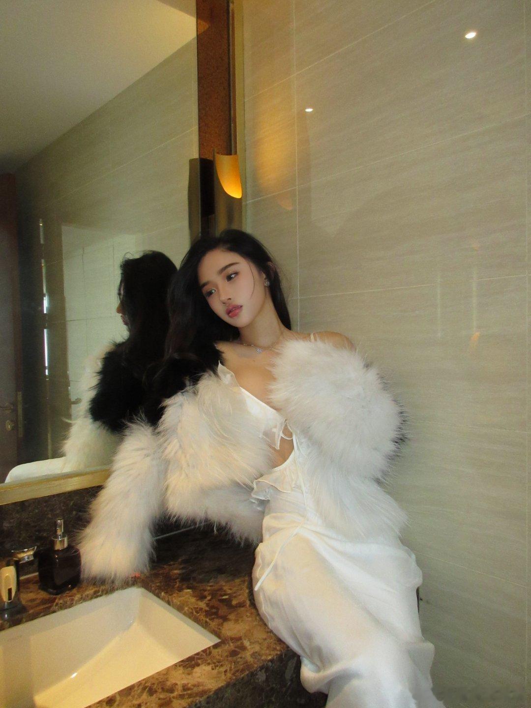 更新这件事呢，可能是明天，也可能是下辈子 ​​​