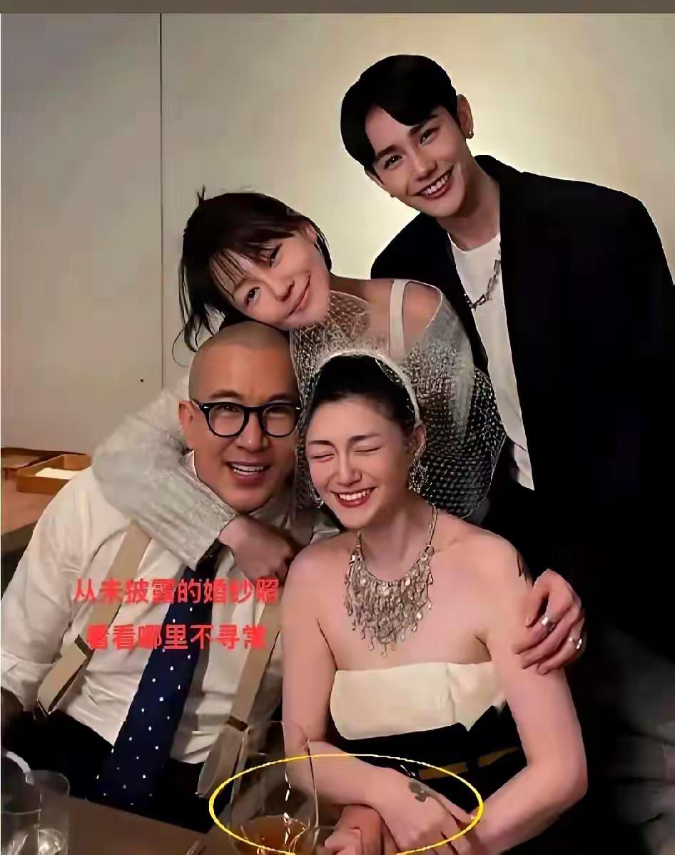 小S这样做值得吗？为了姐姐停工很久了，没有收入，太不理智了，要坦然面对现实。该工