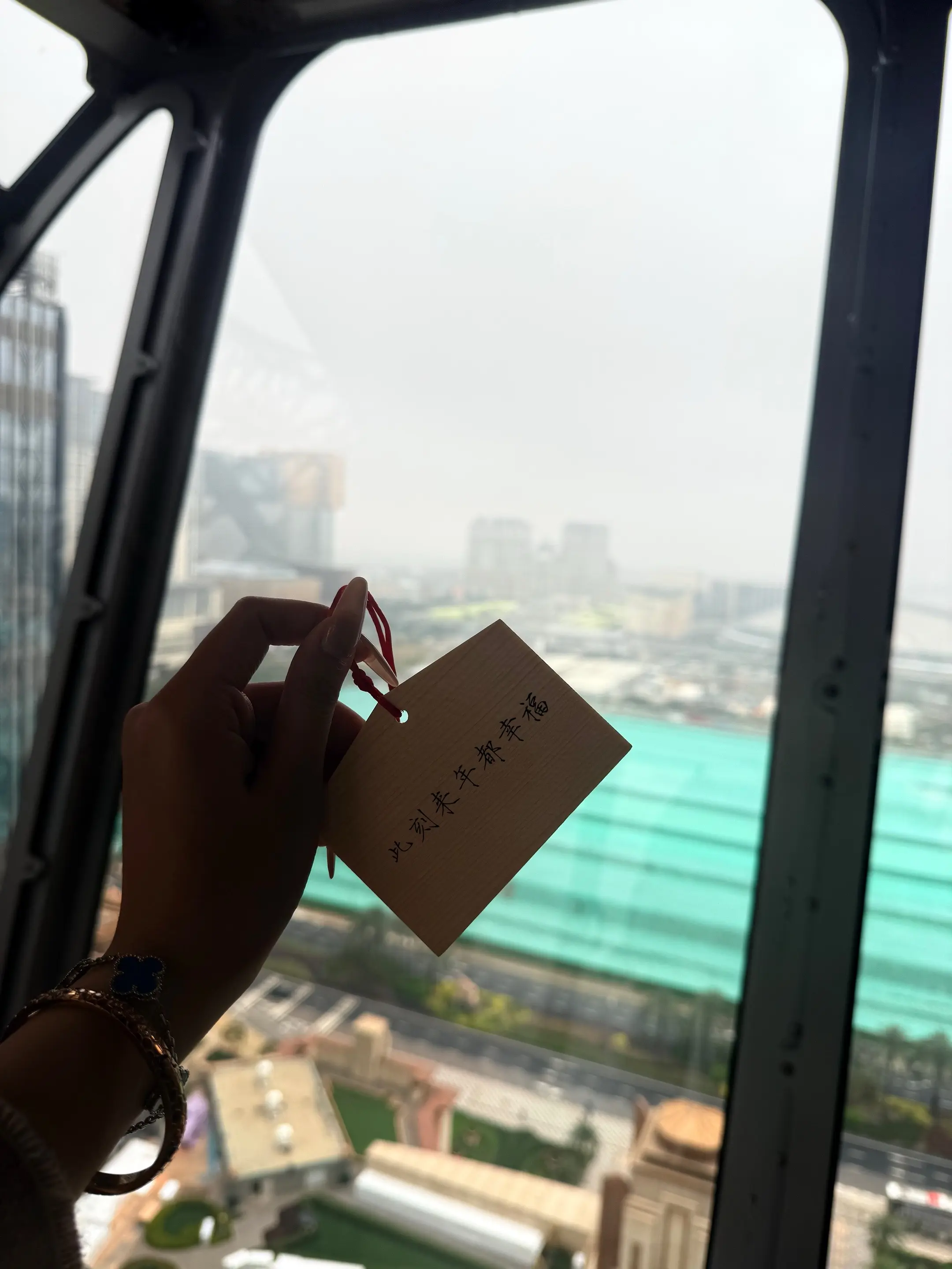 爱情的第一课 平静的接受没有预兆的变心和离开