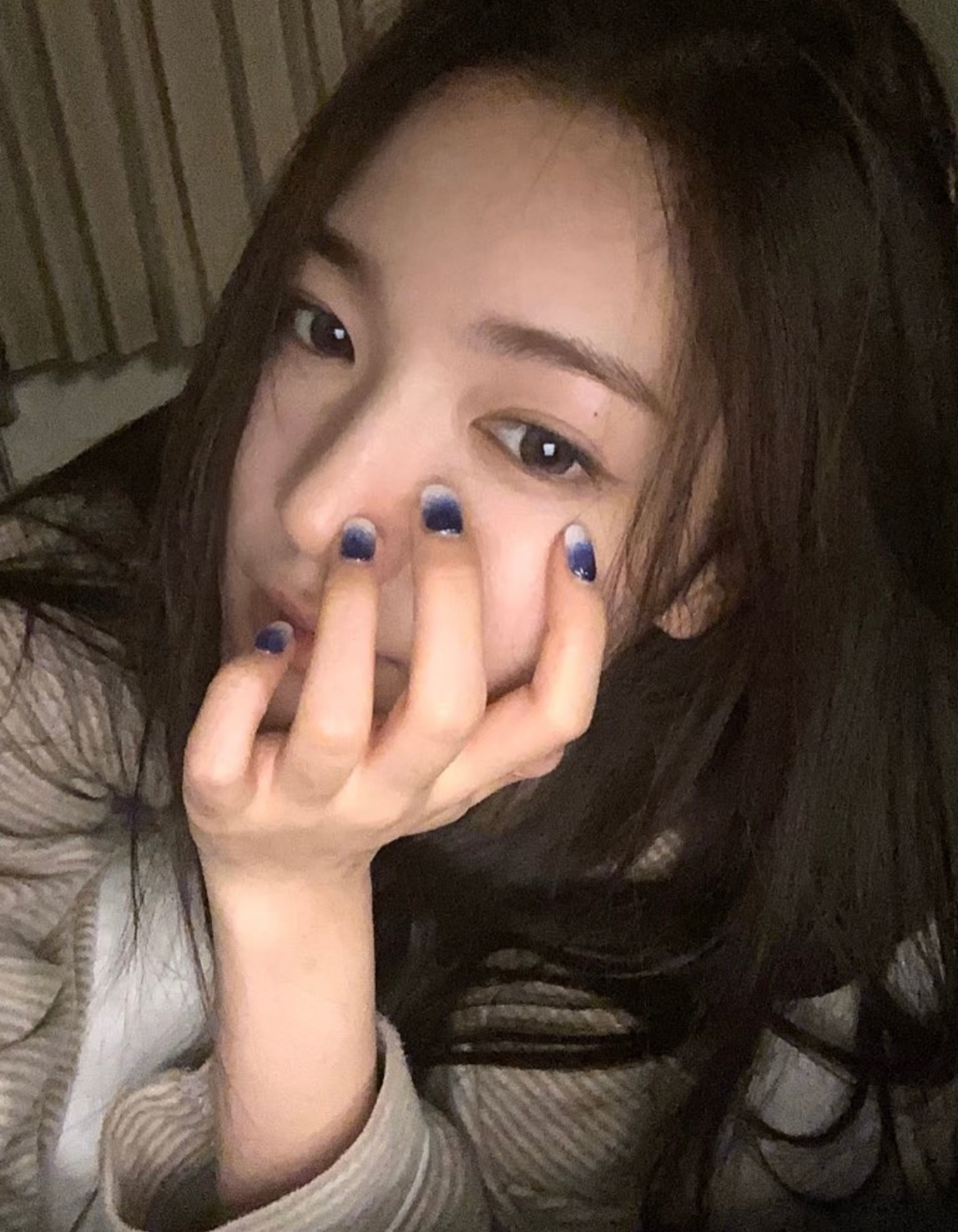 我就是姐姐控 离开姐姐活不了 姐姐贴贴 姐姐抱抱 每分每秒都想和姐姐粘在一起 最