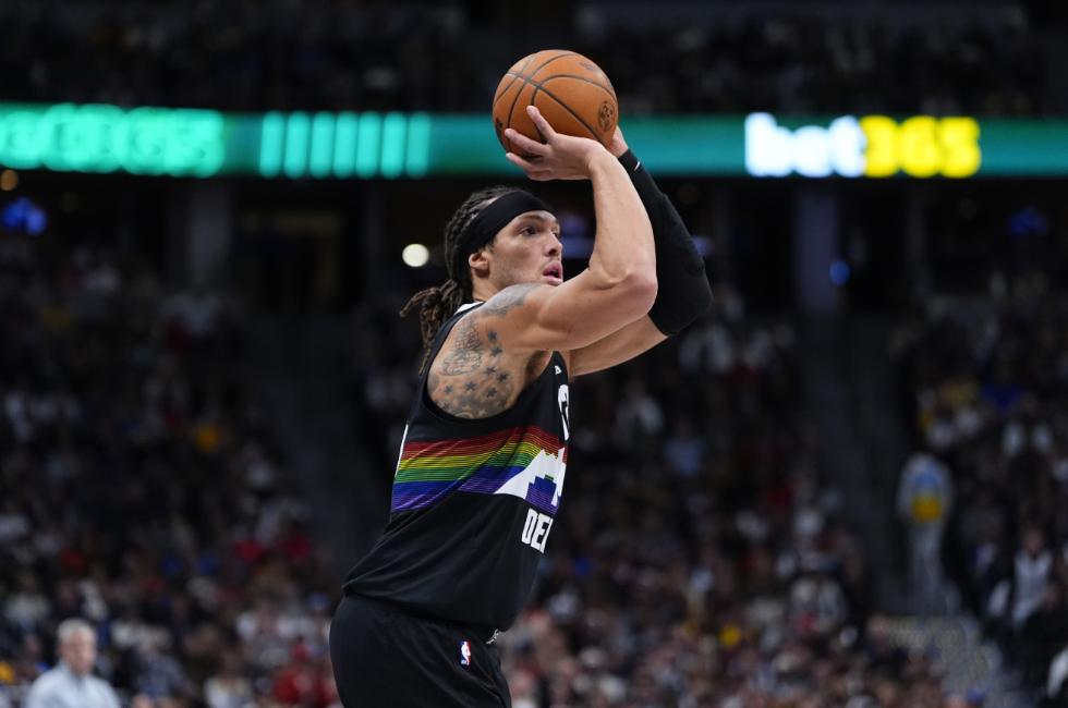 二月战绩3胜6负，约老师复出也白搭，掘金的冠军相怎么没了？2月打了9场比赛却只刷