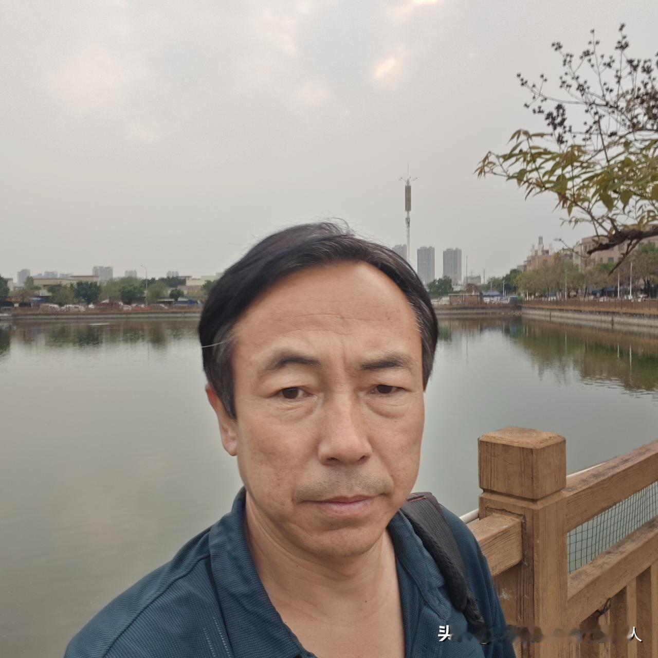 40多岁找不到工作怎么办？今天准备写8篇文章，为了赚点吃饭钱，不然饿肚子啊。我也