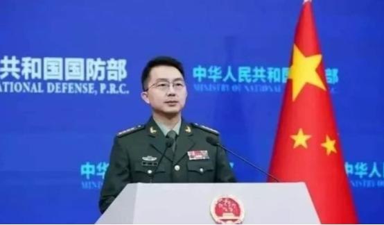 就在特朗普批准出售武器装备给台湾后，中国首次以“武力”威慑美国，中国公开表态：解