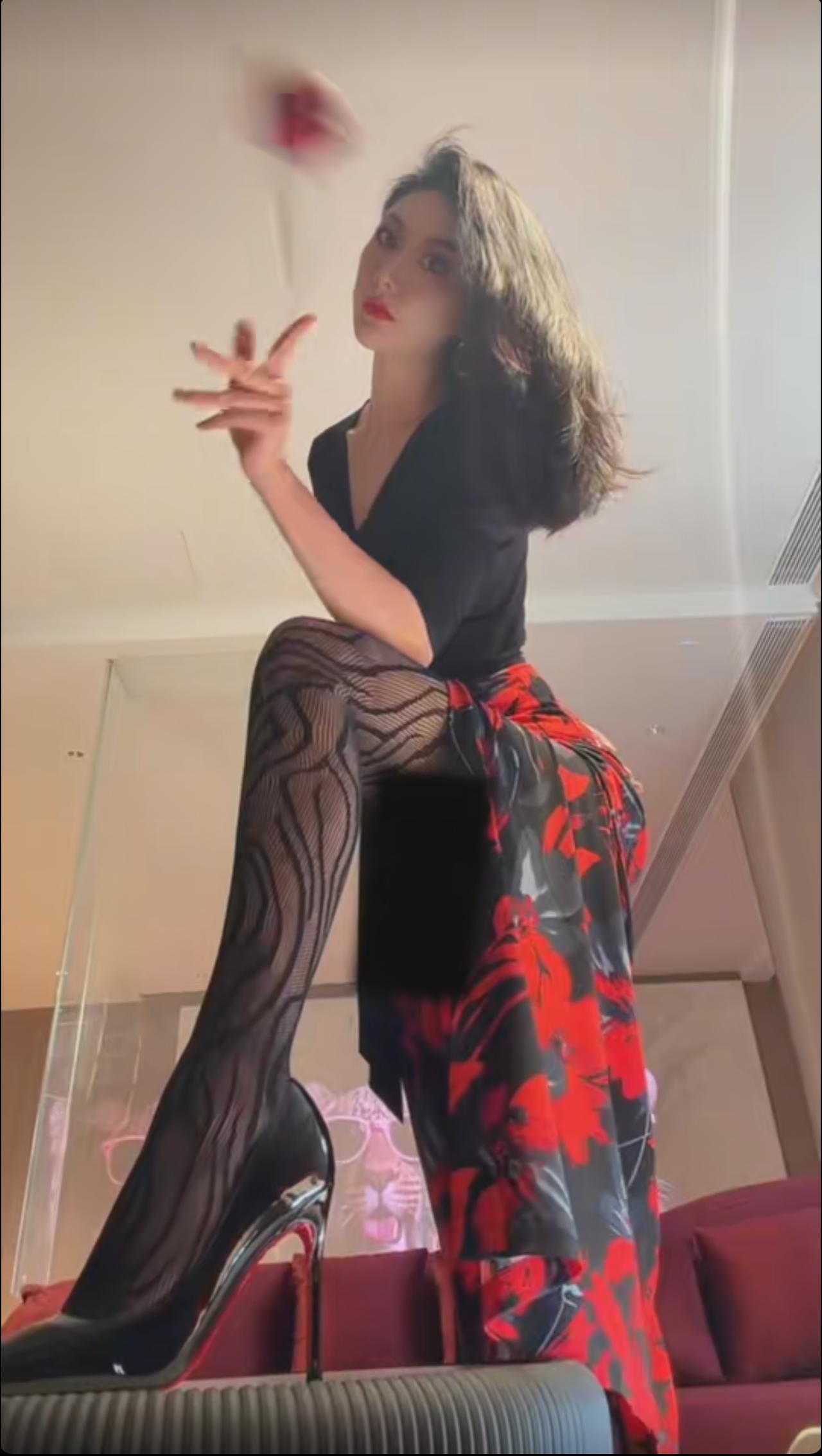 食物链顶端:昨天发的美女品级大家评价不错，今天再分享几张，如果大家喜欢，我再继续