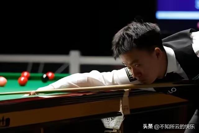 斯诺克职业资格再续两年，江俊喜获中巡赛德昌站冠军。

刚刚结束的决赛较量，江俊5