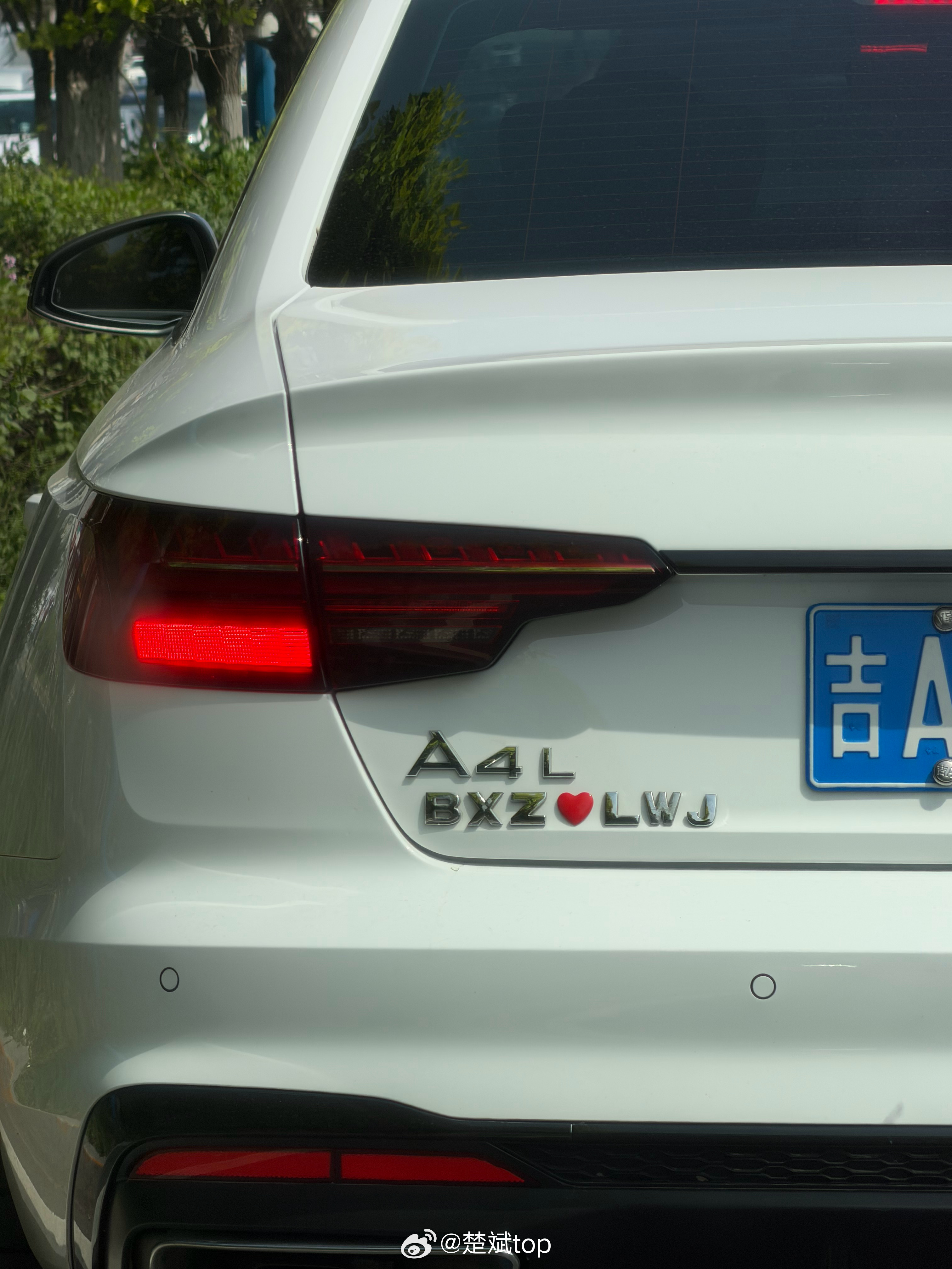 年轻人的爱情真让人羡慕！ 