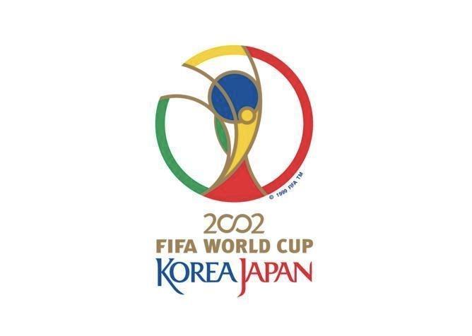 印象中第一次接触世界杯，知道世界杯是2022年的韩日世界杯，这是印象中第一次知道
