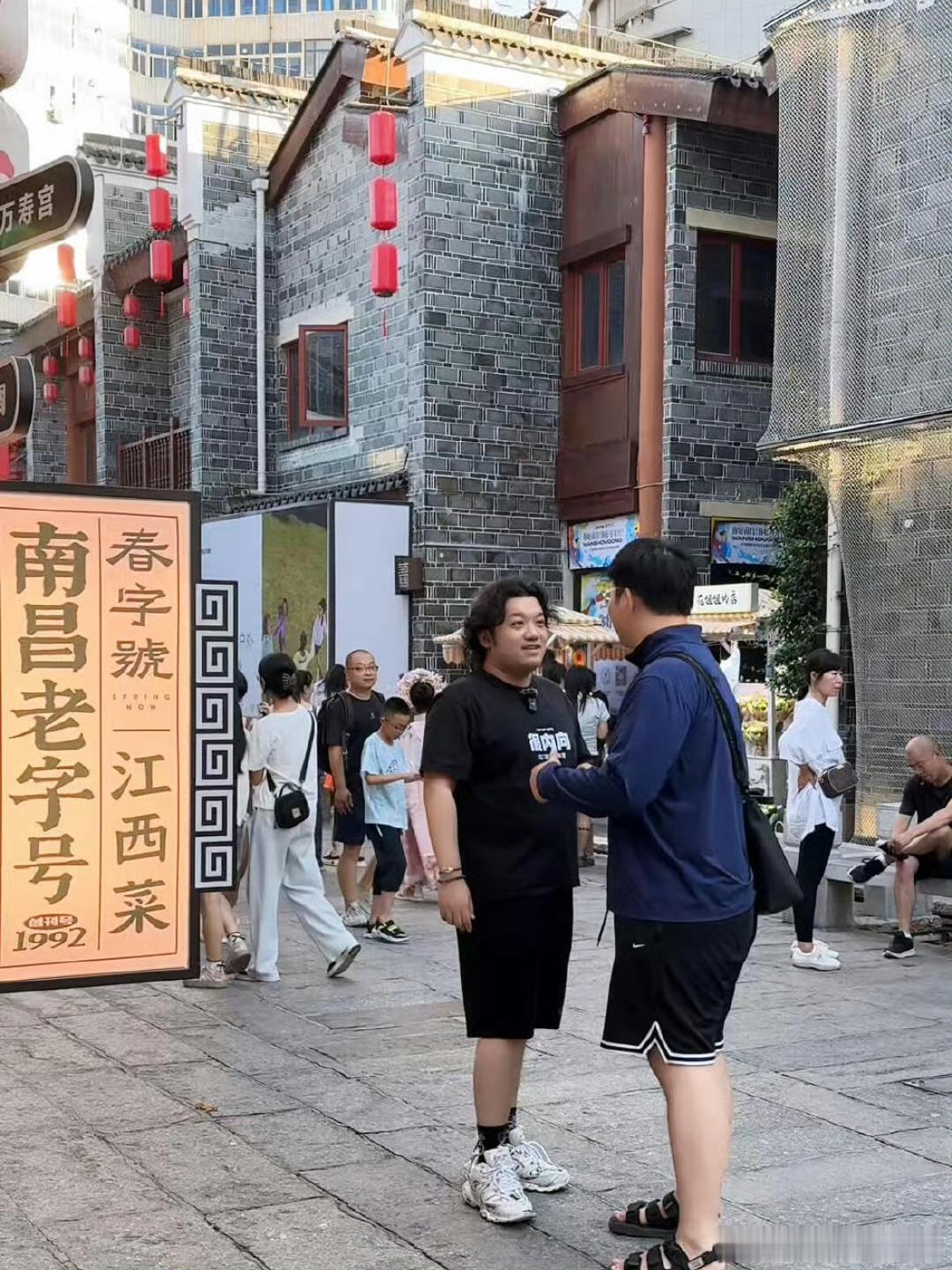 家有儿女小雨变暴雨了这个词条对人家也太不友好了吧，以前小小的小雨现在长得壮壮的也
