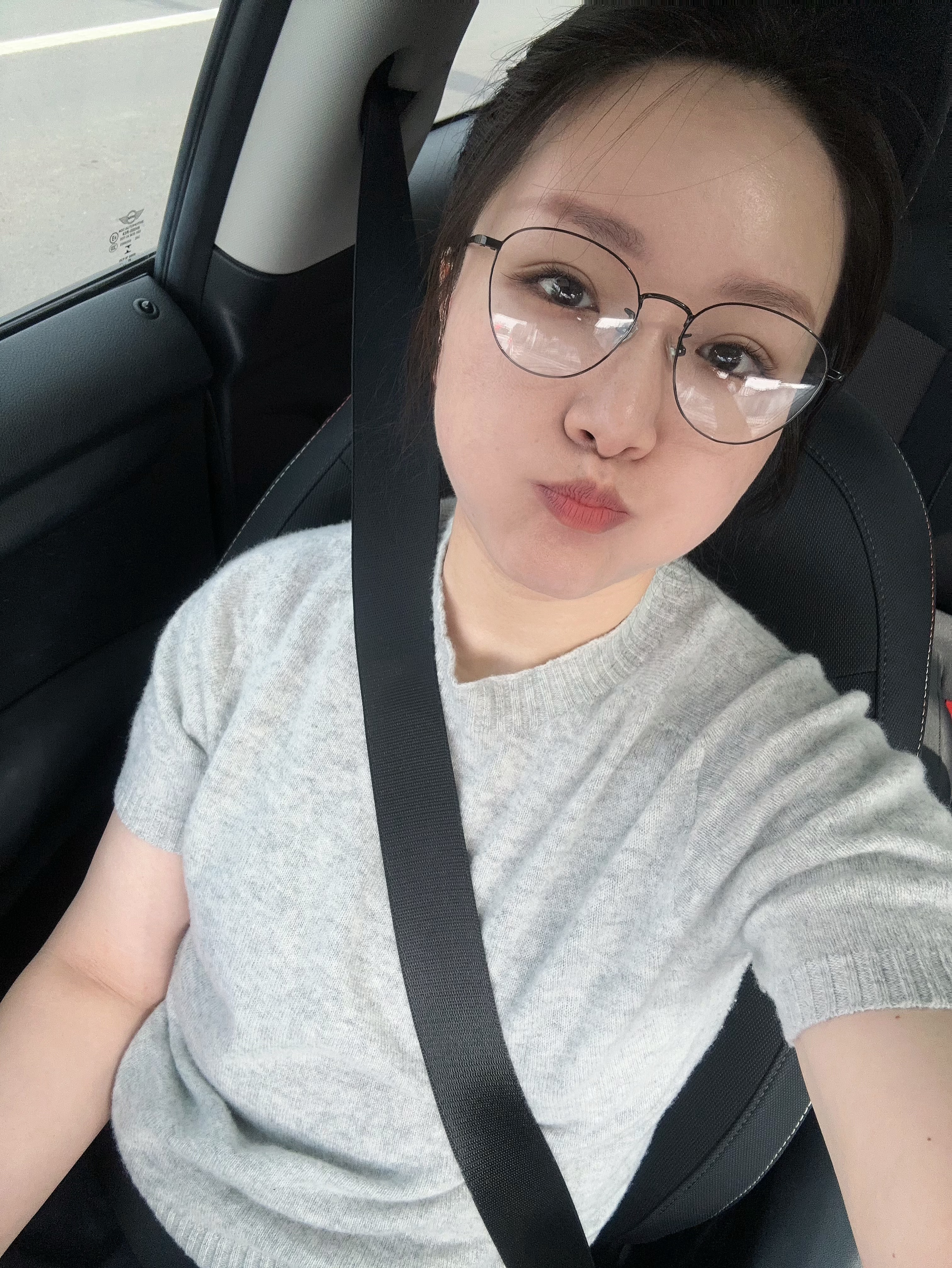 生活手记早上好！说多鼓一鼓嘟嘟嘴，可以防防法令纹？！有没有道理来的？ 