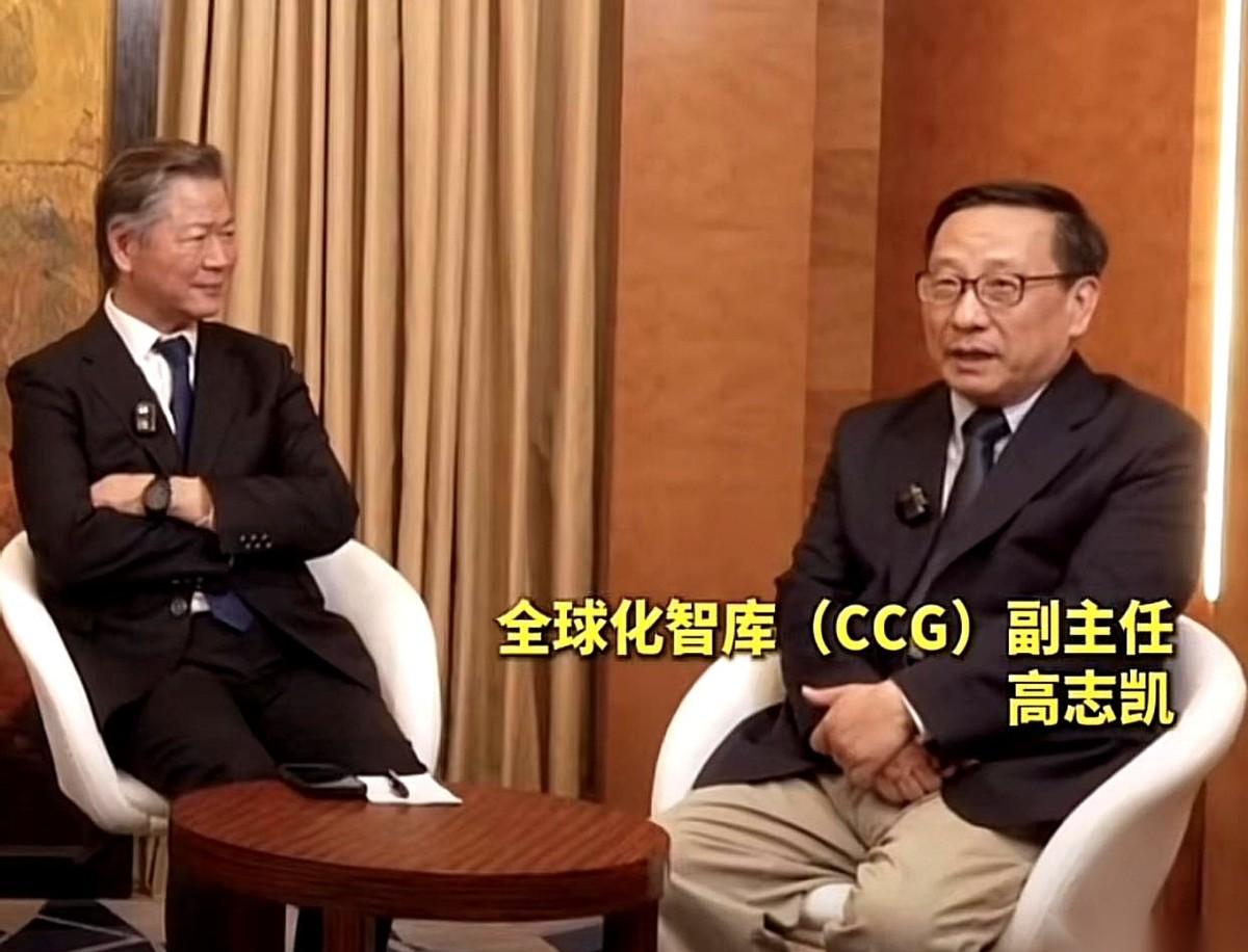 苏州大学教授高志凯，一句话直接把桌子掀了。
他说，小马科斯在南海跟我们反复叫板，