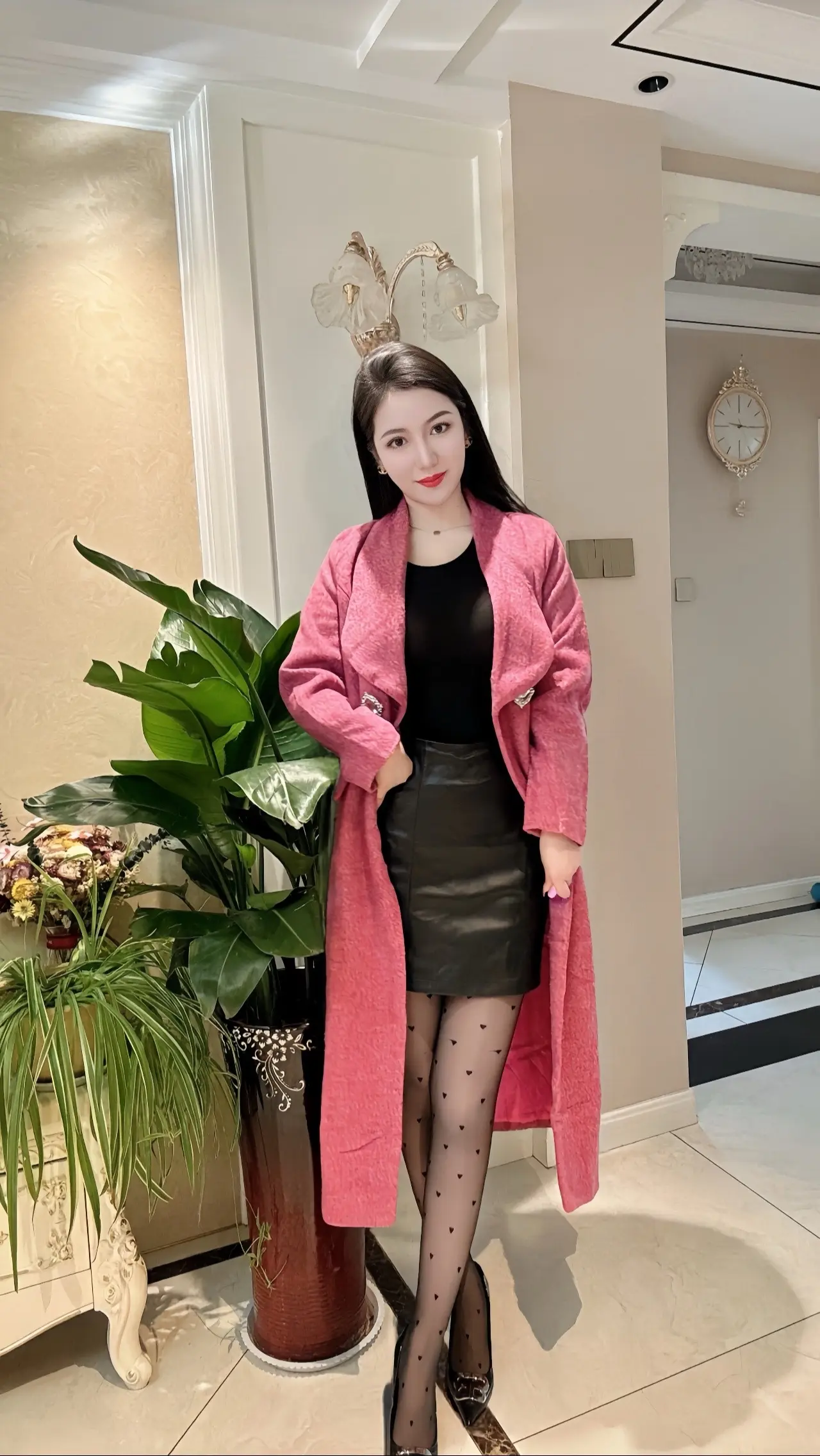 我爸养的花比我都高了🙄