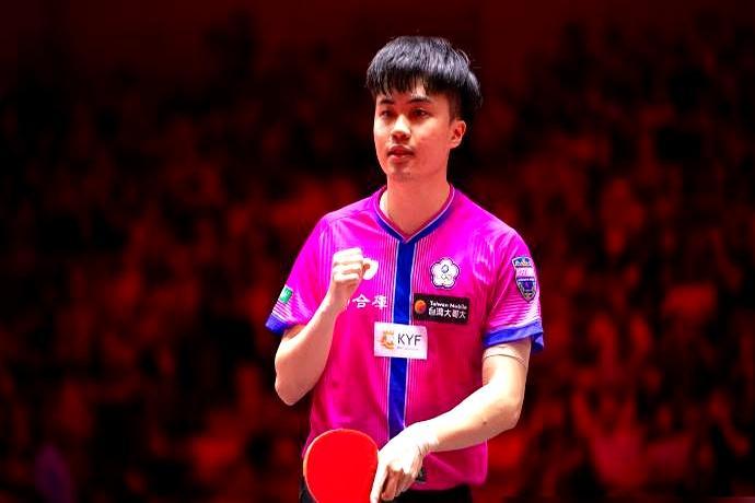 王楚钦4-0横扫林昀儒夺冠，国乒男单却只剩他一人站着。
 
决赛四局比分：11-