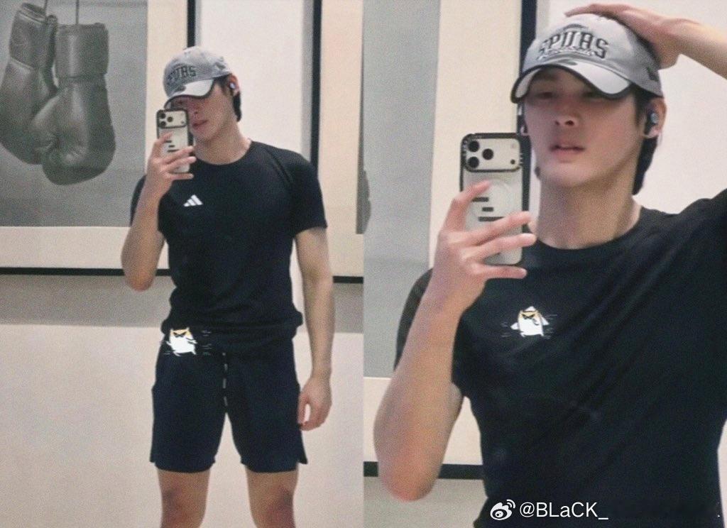 还有剧本围读day2️⃣诶！今天才读完！确实是16集！官号说已经准备好了！应该要