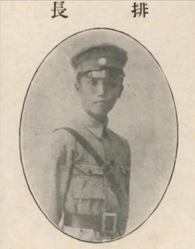 1947年，因张灵甫战败负重要责任的李天霞，在临沂师部被逮捕，并押送至南京候审。