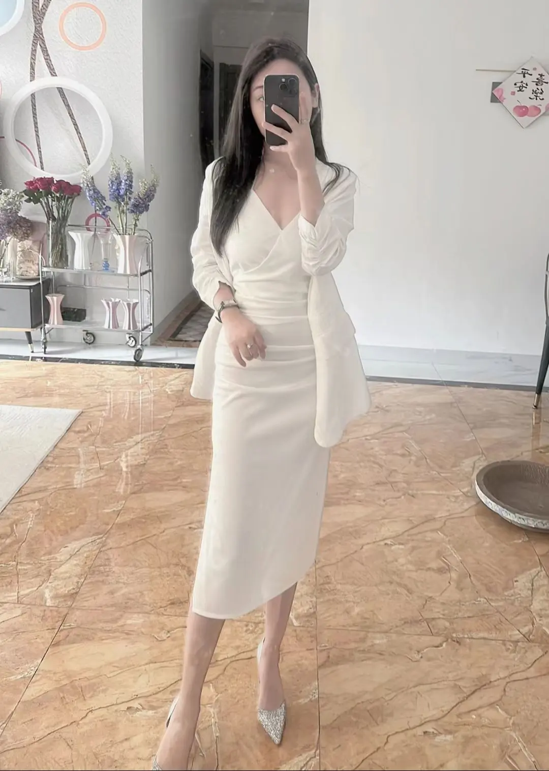 这一年就要结束了 那就祝走散的人再也不相逢 相逢的人再也走不散