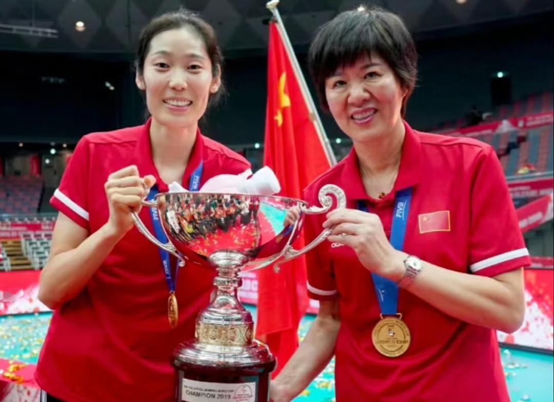 据河南《大河网》消息，10月31日的豫排联赛的全明星赛，郎平和朱婷将亲自到现场助