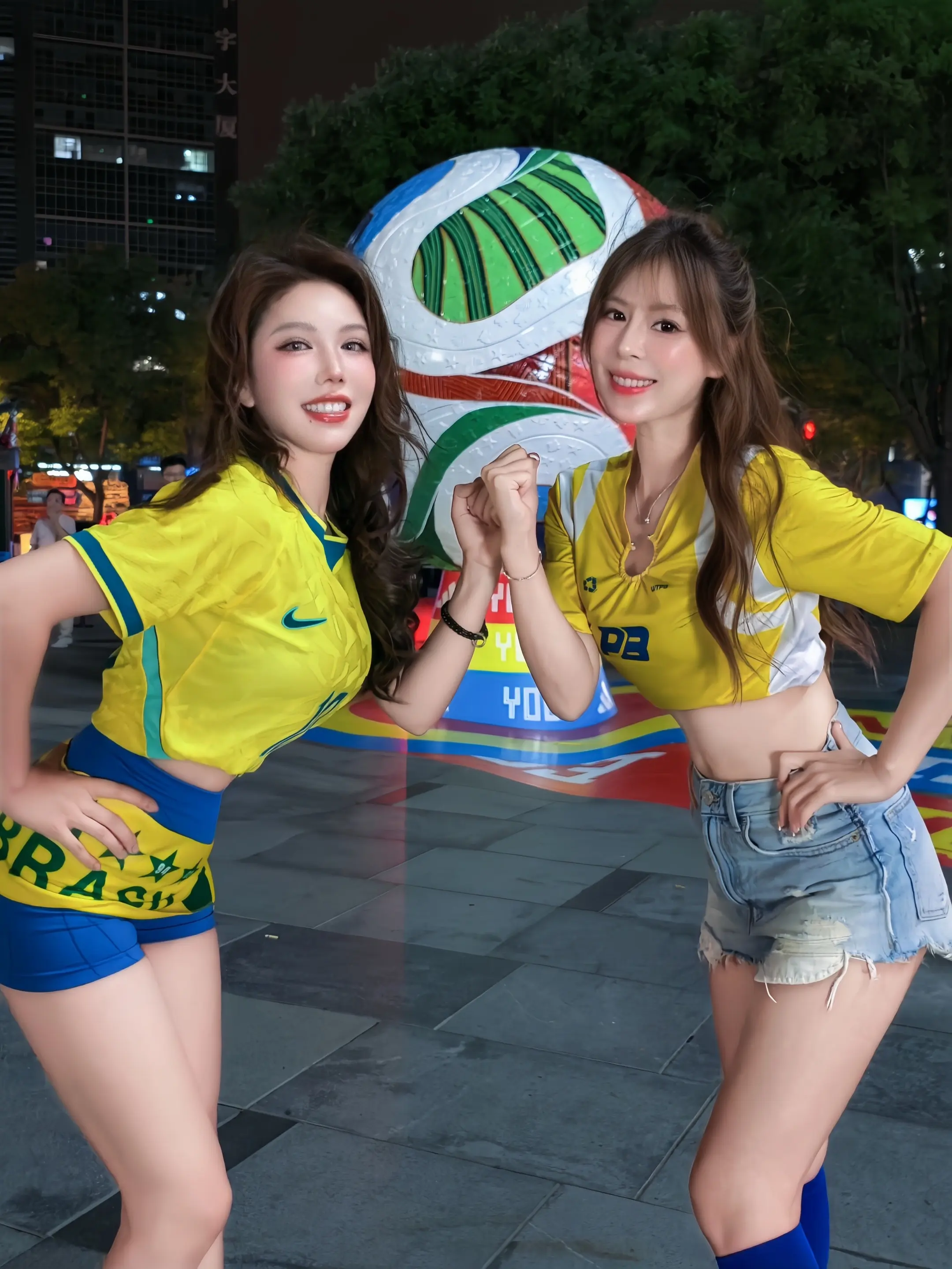 世界杯🏆不能没有足球宝贝⚽。