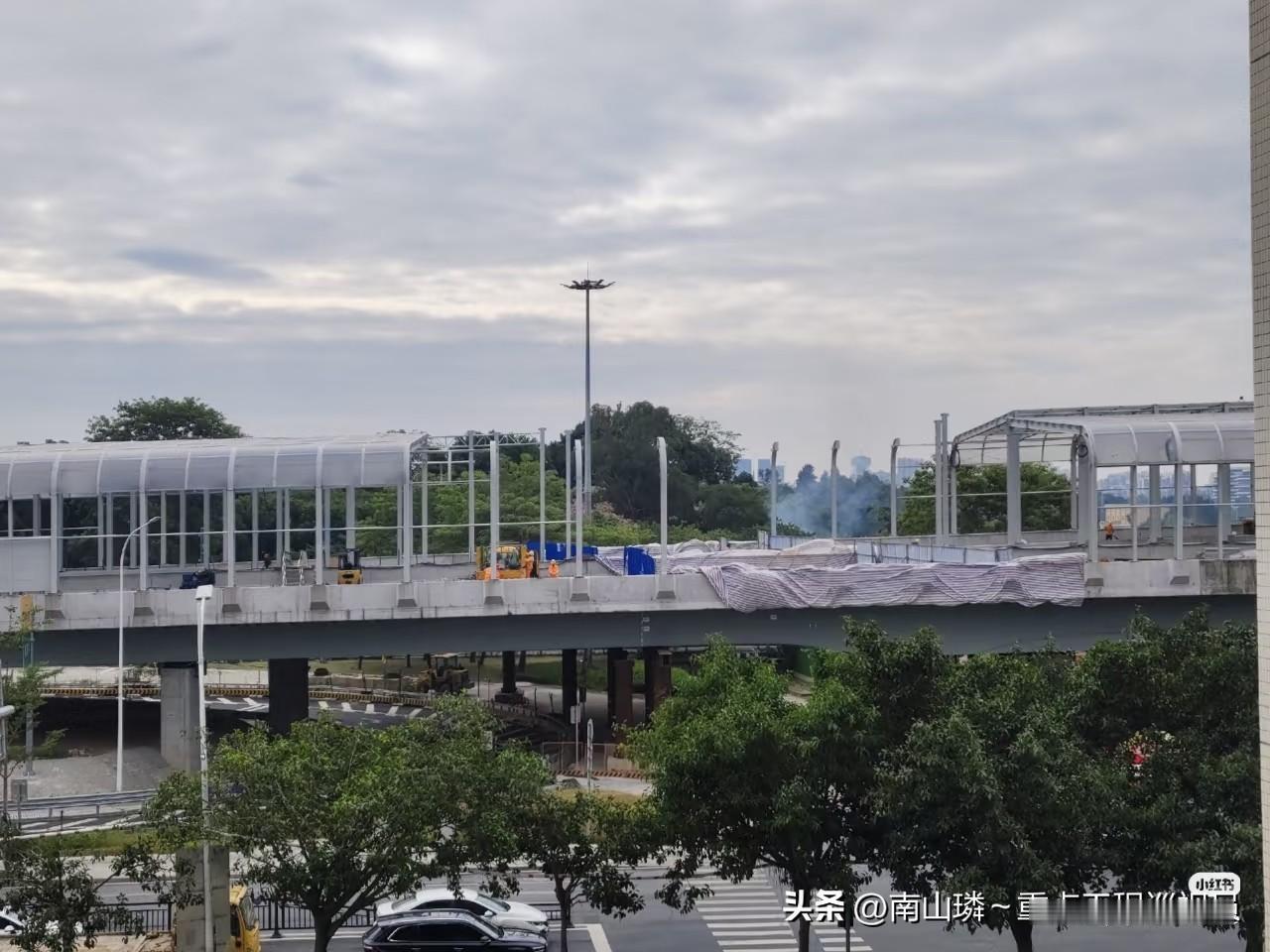 广州机场第二高速合景路沐陂东路段，最后一段隔音屏障最新进展，通车可期！