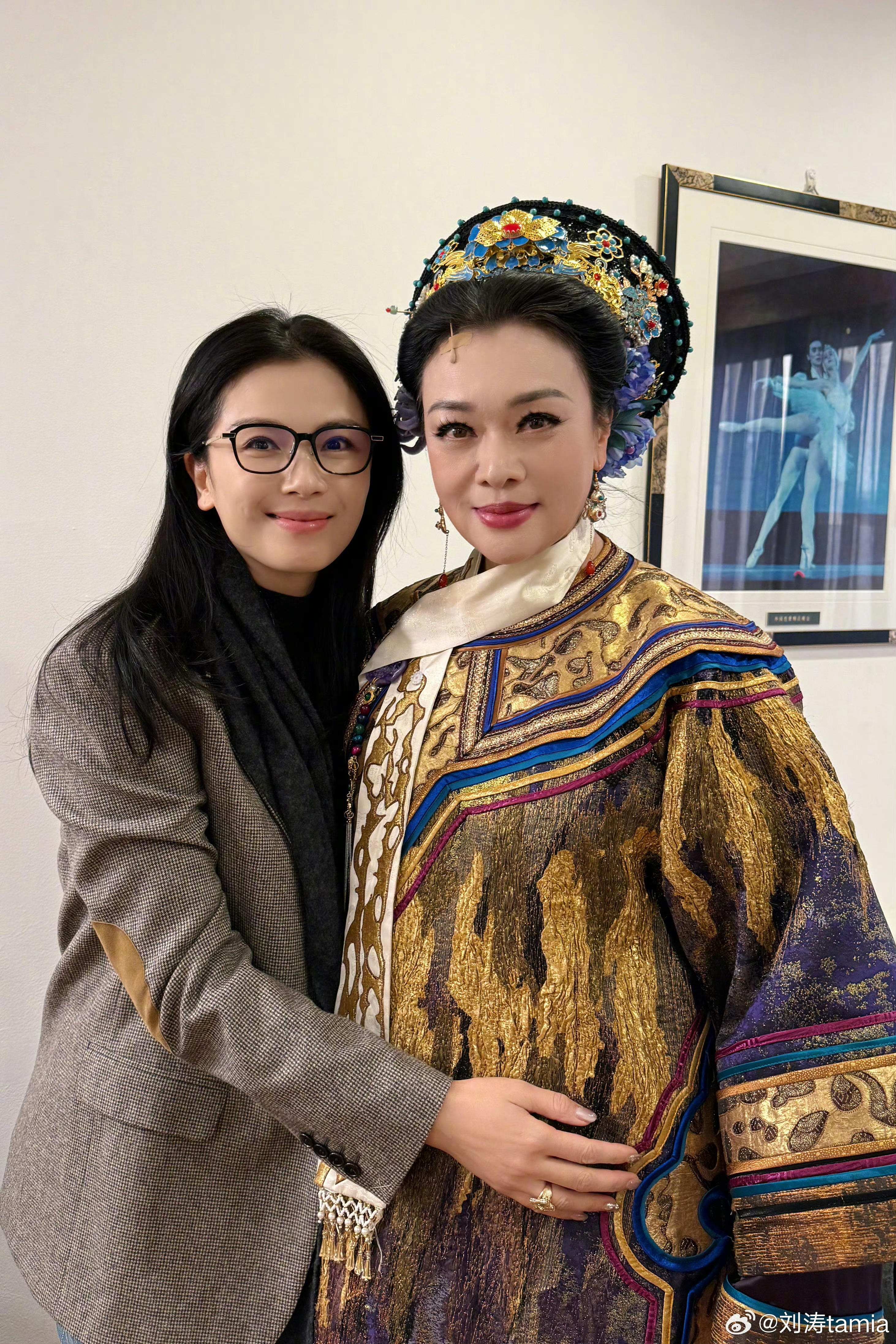 这种戴眼镜的小素桃是最好亲的刘涛多多发