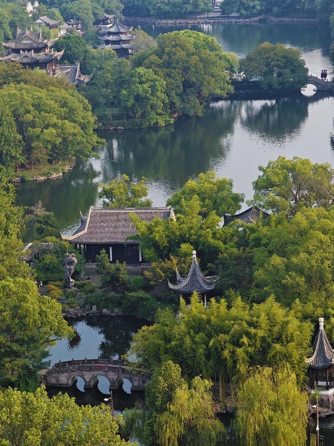 台州仙居乡村里的非遗仙气仙居的乡村真把“仙气”藏进了烟火里！白墙黛瓦的古村依山傍