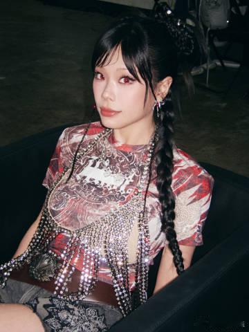 寻宝藏小队全员为万妮达打call 寻宝藏全员在线等候万妮达开嗓 万妮达即将开嗓，