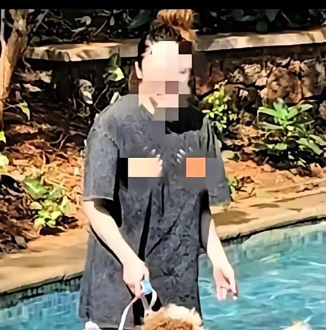 不知好歹
三亚那个在泳池给狗搓澡的女的，终于收到账单了。
两万多块！
说真的，看