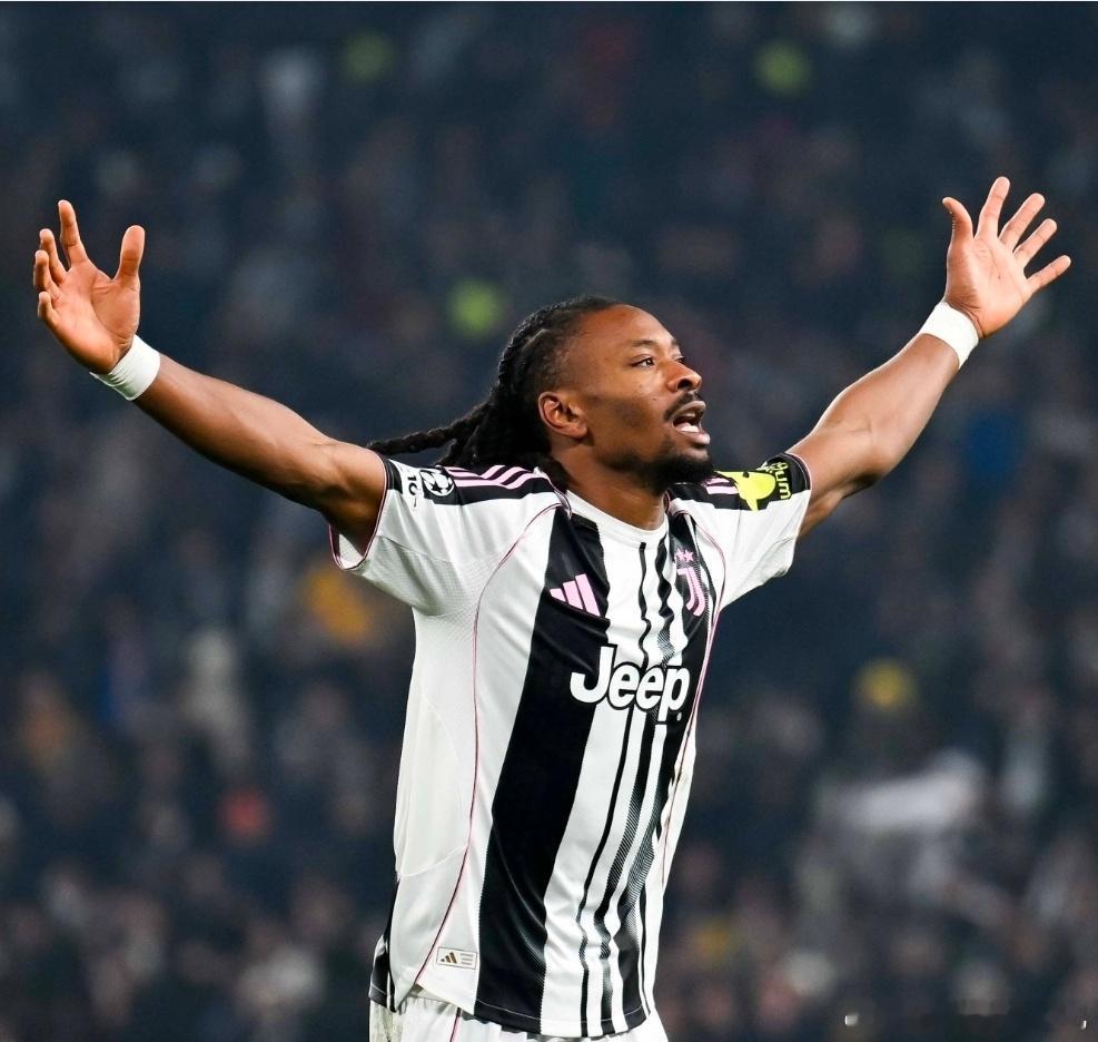 欧冠联赛时隔33年，尤文图斯上一次击败本菲卡还是在1993年3月在欧冠联赛阶段第