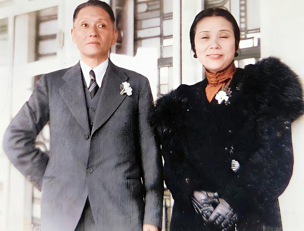 1938年，钱学森的岳父蒋百里突然暴毙，年仅56岁，很多人居然认为他的岳母是凶手