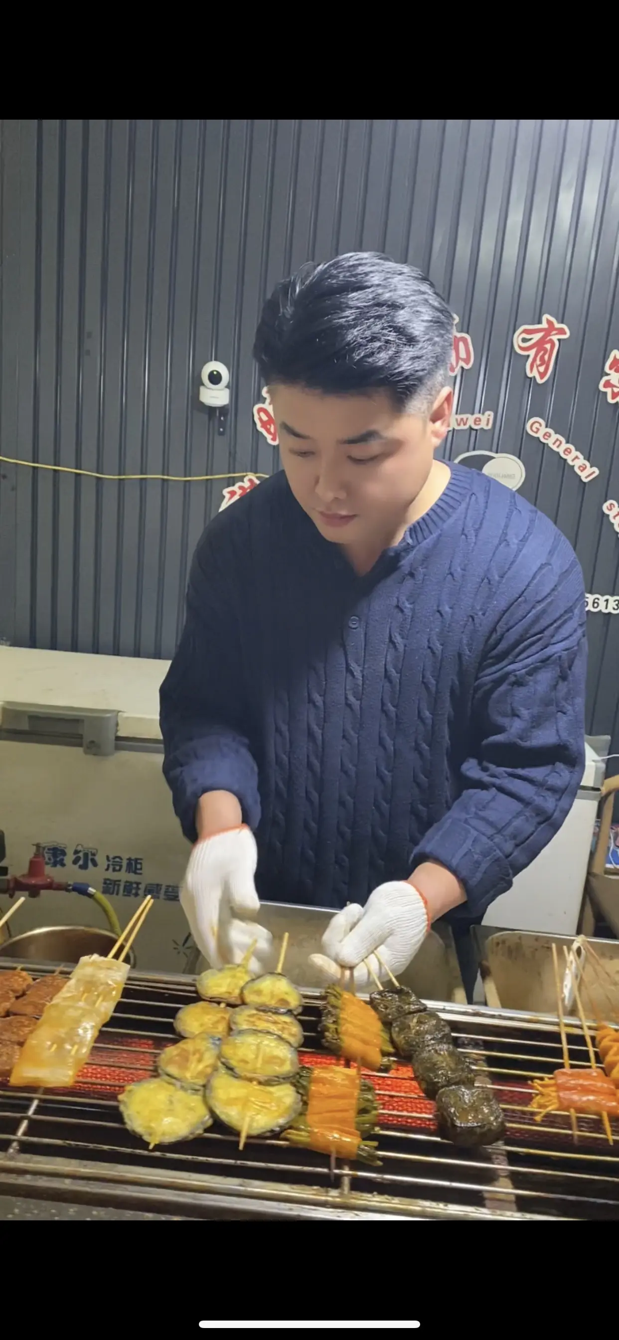 如果我是那个薄情寡义的人，那凌晨睡不着的人就不会是我了