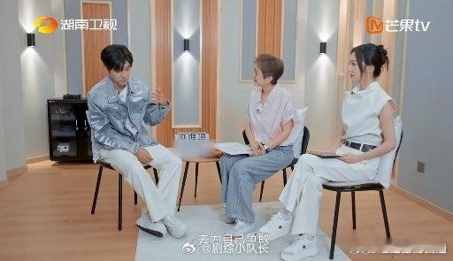 王晰喊话求上歌手舞台湖南卫视背后王晰为上《歌手2025》直接开启“追综”模式，线