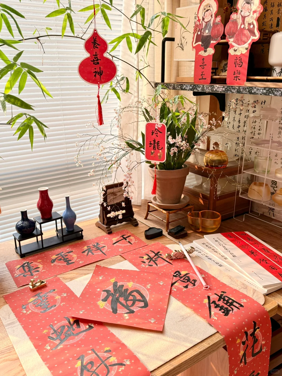 书法人新年造起来 又到一年一度写春联大赛