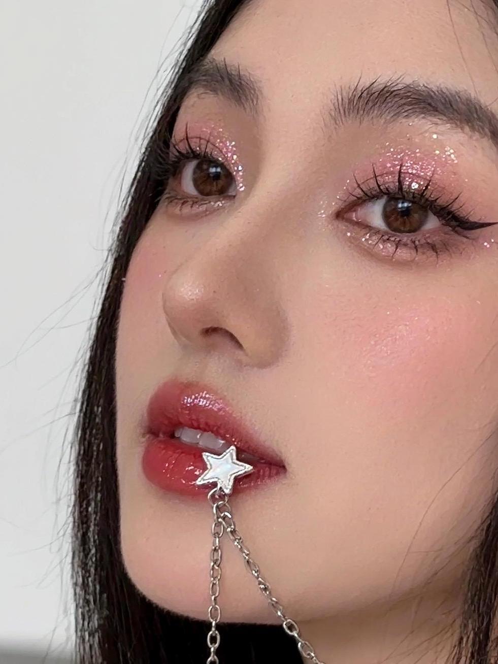 星星美妆片