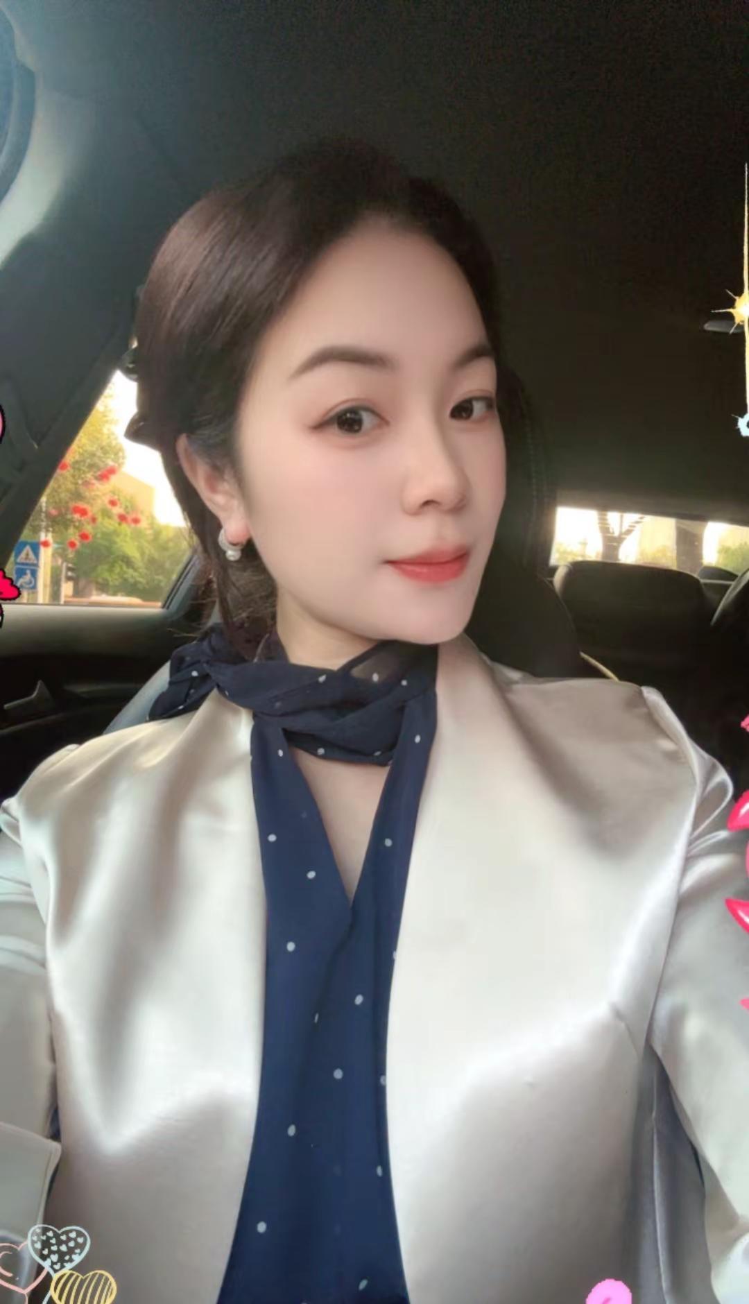 内心强大！性格就会变得温柔，精神松弛！内心才会变得平静！人最有魅力的时候就是永远