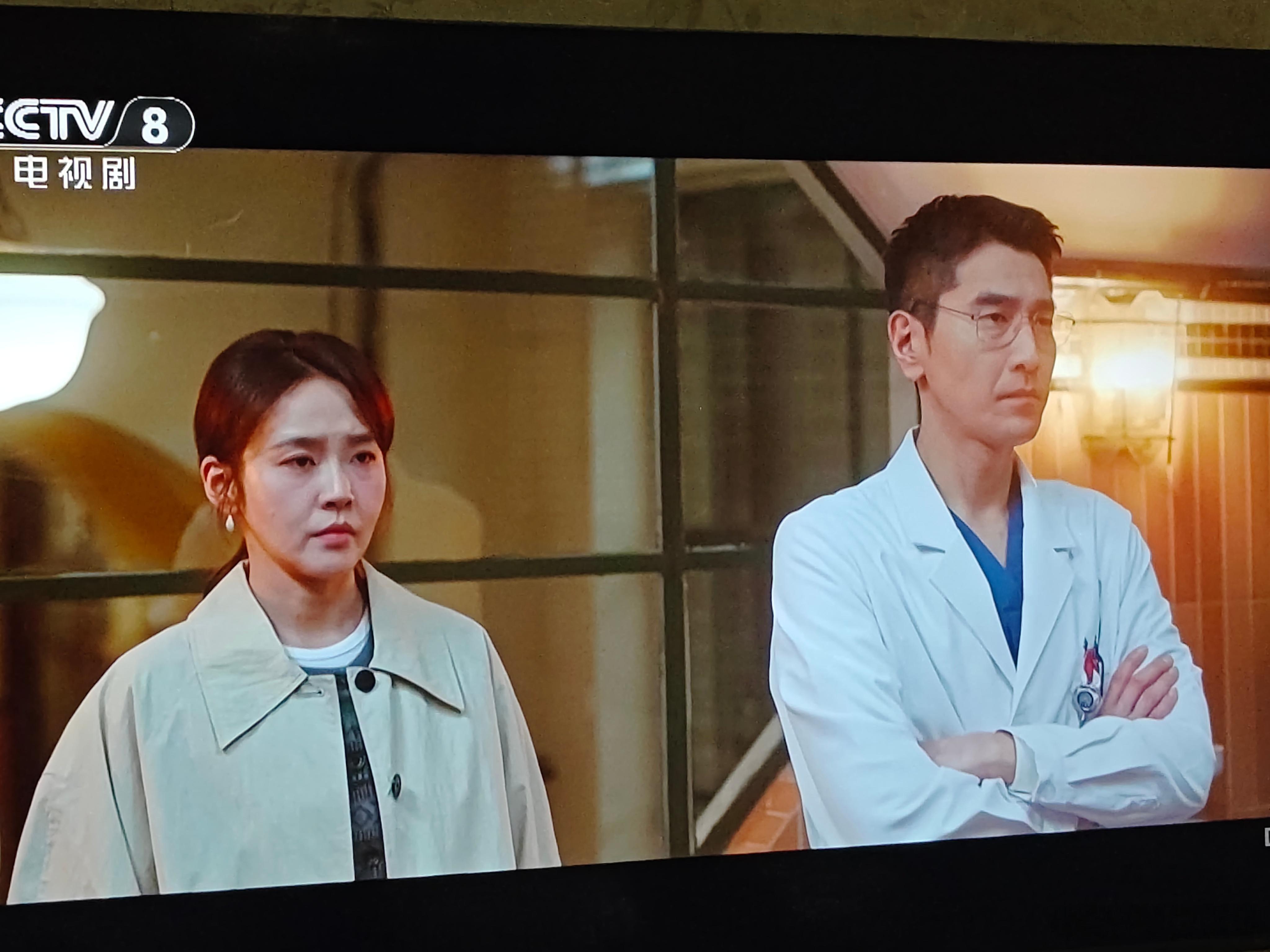 医疗剧不少，拍好不容易，故事剧情演员一个都不能少！之前杨幂那部一眼假，辛芷蕾有部