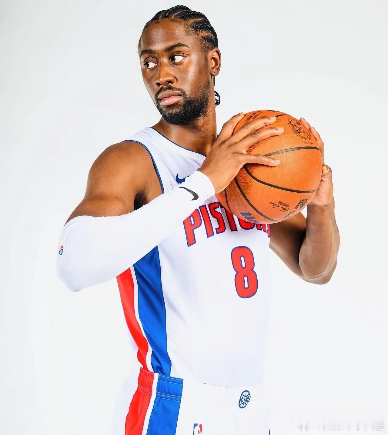 你可以永远相信光！但千万别相信NBA的伤病报告！明天上午8点，活塞和骑士的抢七生