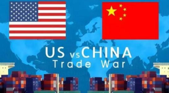 为何中国不希望美国倒下？说出来可能不信，要是美国真完蛋了，中国可就头疼了，这么说