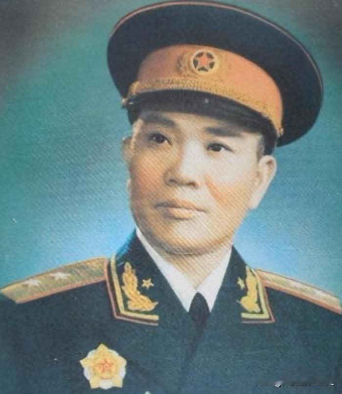 1955年，大授衔前，毛泽东主席审阅拟选名单时，在少将名单中看到了韩伟的名字，不