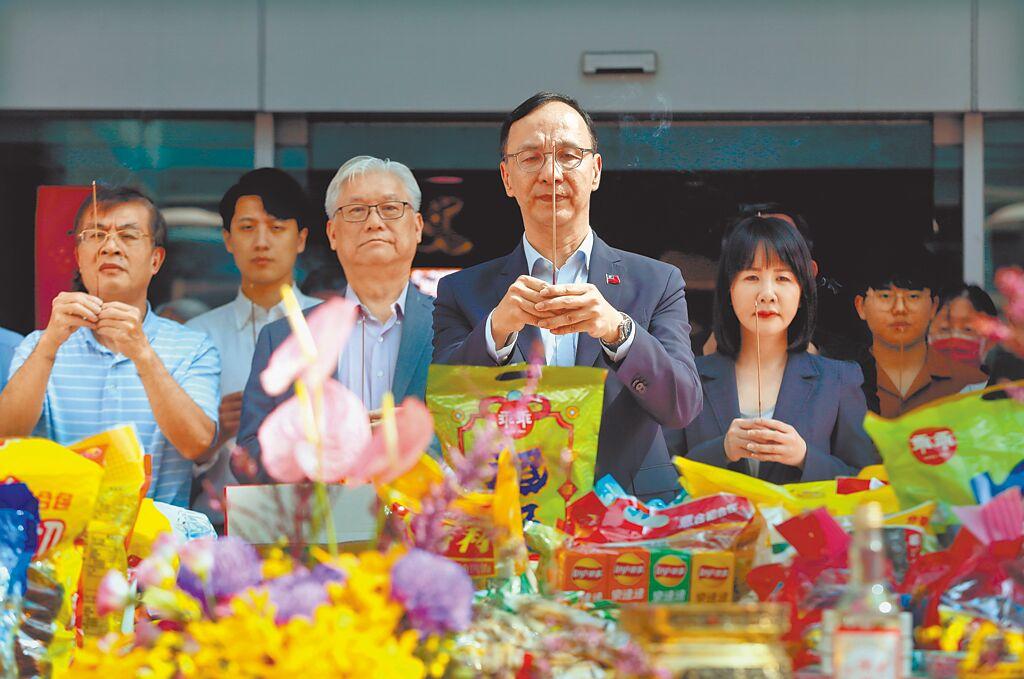 9人参选 多人表态 蓝魁改选大爆发

国民党主席参选爆炸，至今明确表态参选者已有