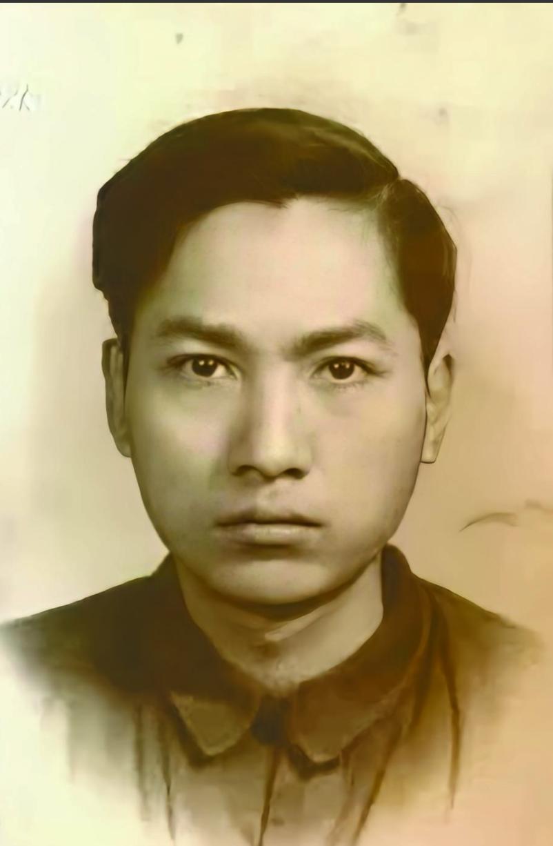 1982年8月15日，北京机电研究院家属楼。一位53岁的政治课老师被同事发现自缢