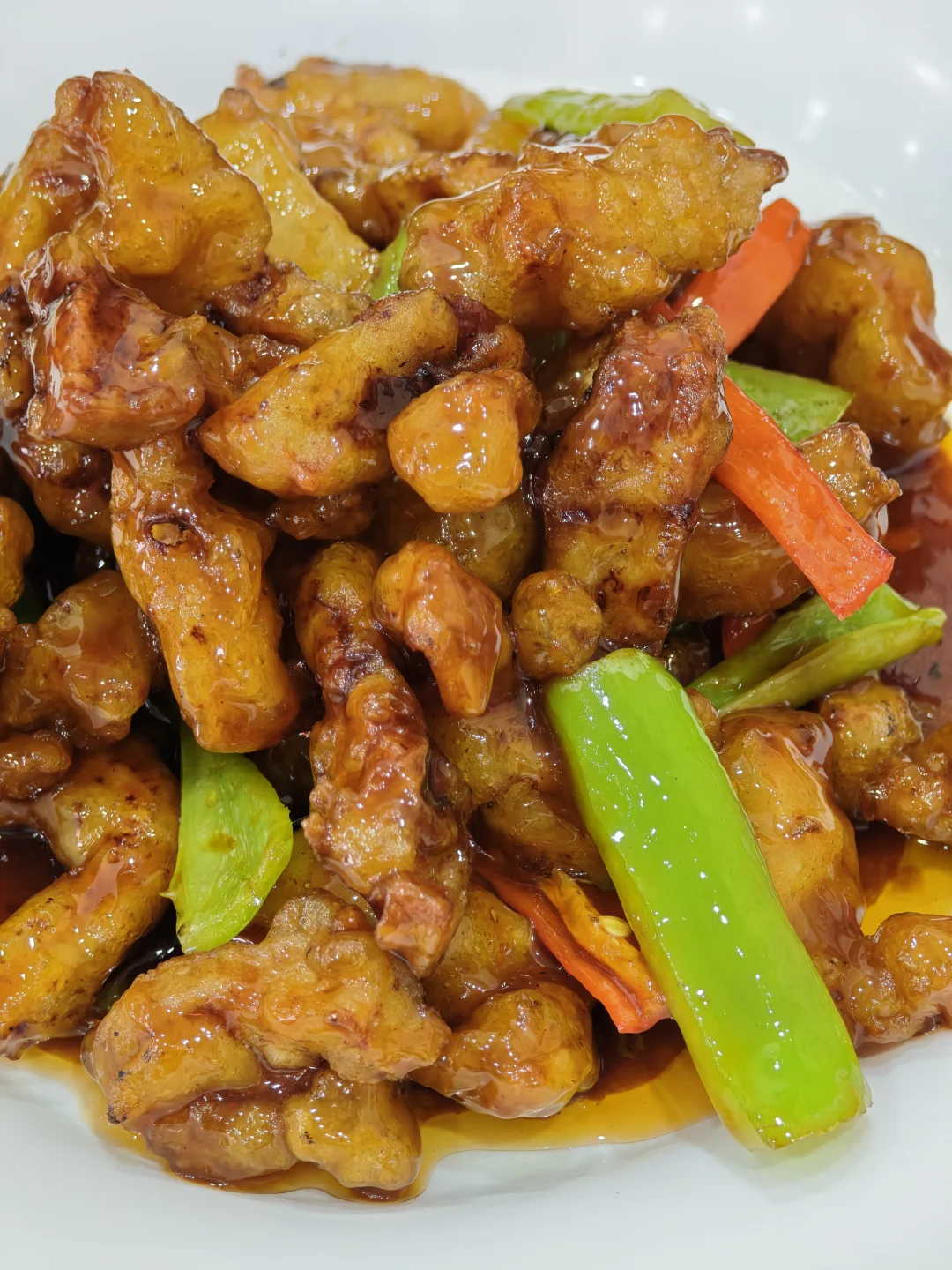 每到周五就聚餐，酸菜、溜肉段走起来