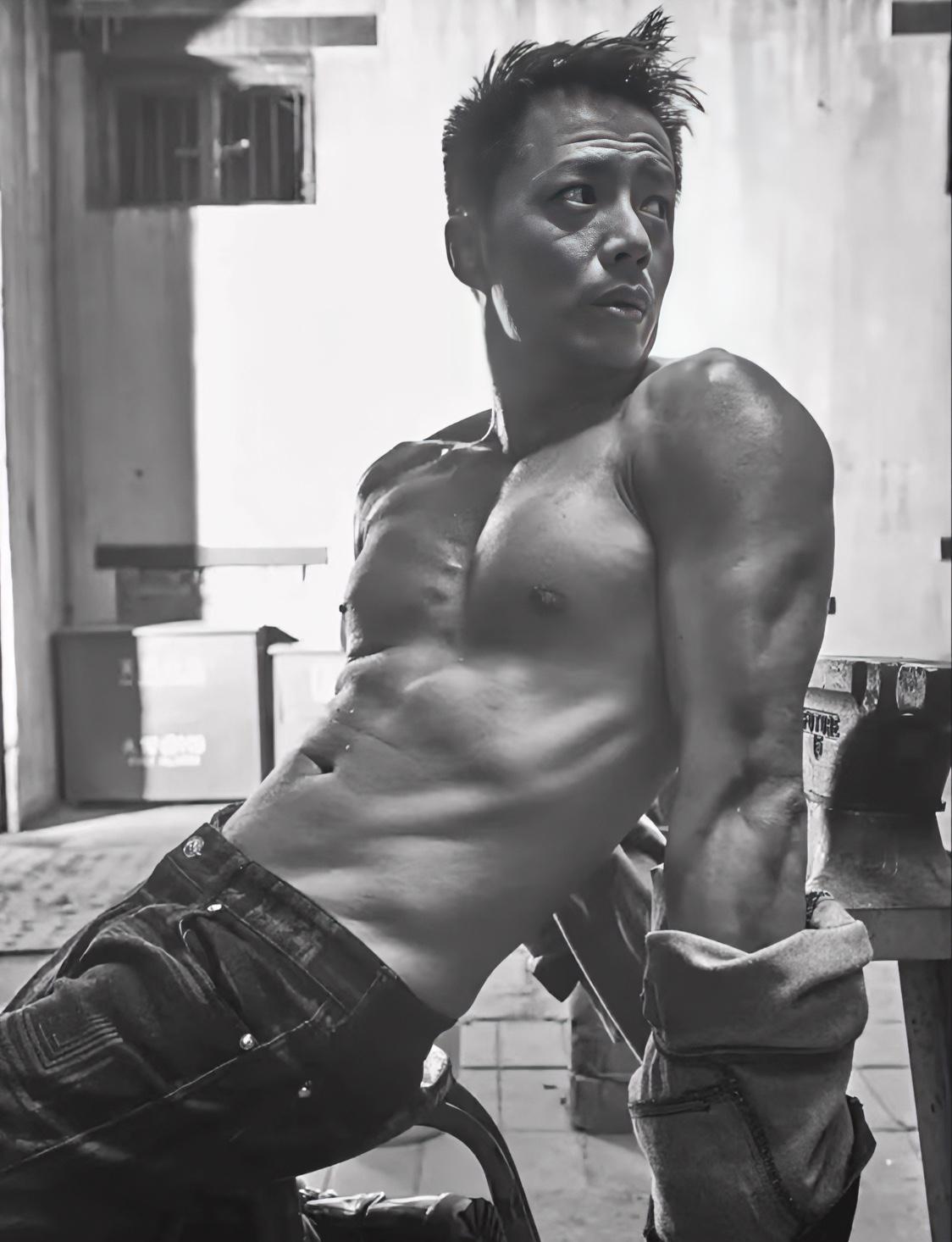 才发现，段奕宏演了这么多经典角色，居然没怎么得奖！

最初粉上段奕宏，完全是因为
